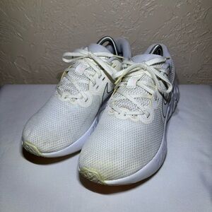 Women’s Nike Renew Ride 2 Running Shoes Size 10